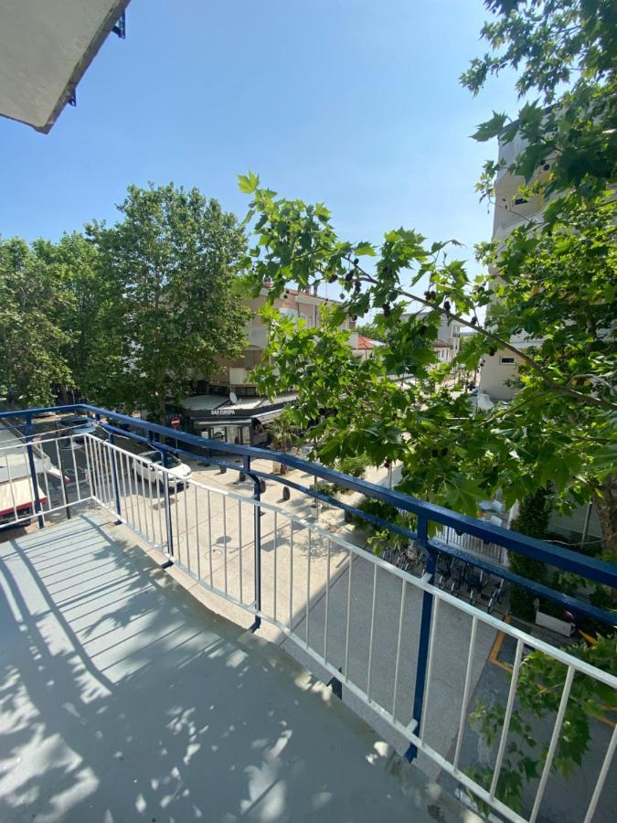 B&B Hotel Lucciola Cattolica Bagian luar foto