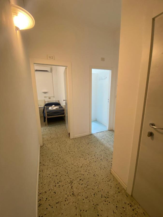 B&B Hotel Lucciola Cattolica Bagian luar foto